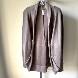 NWT Stylus women’s size XL-XXL brown open front cardigan with pockets